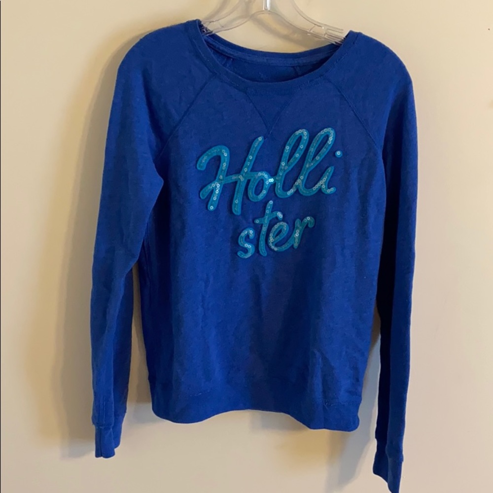 NWOT S Hollister sweatshirt blue with sequins lettering